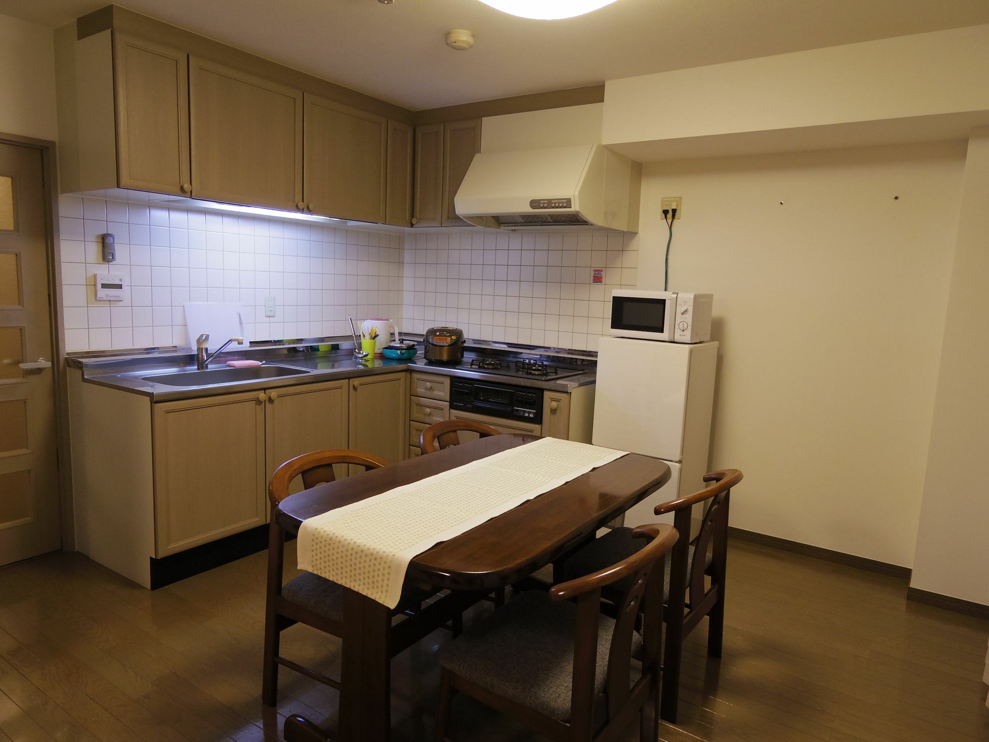 Rakuhaku Inn Tokyo Esterno foto
